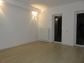 Apartament de vânzare 2 camere, în Cluj-Napoca, zona Campului