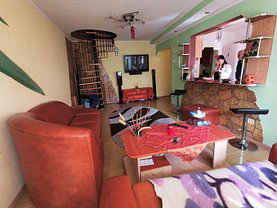 Apartament de vânzare 5 camere, în Sinaia