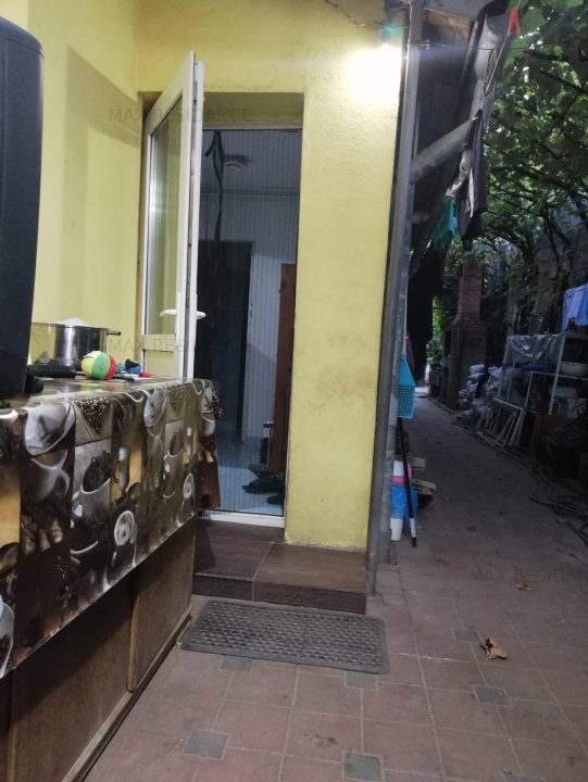 Ocazie! 1Mai, Chibrit, zona de case casa/vila cu 3 camere de vanzare