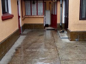 Casa de vânzare 3 camere, în Bucureşti, zona Antiaeriană