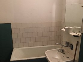 Apartament de vânzare 3 camere, în Iaşi, zona Galata