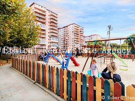 Apartament de vânzare 3 camere, în Bucuresti, zona Vitan-Barzesti