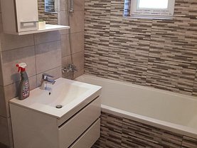 Apartament de vânzare 4 camere în Deva, Zarand