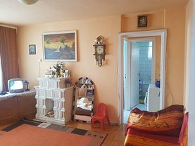 Apartament de vânzare 2 camere, în Deva, zona Mihai Eminescu