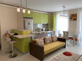 Apartament de închiriat 3 camere, în Cluj-Napoca, zona Semicentral