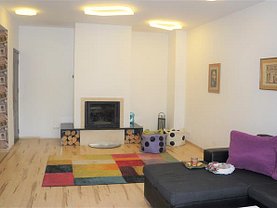 Casa de închiriat 5 camere, în Cluj-Napoca, zona Intre Lacuri