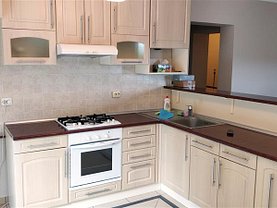Casa de închiriat 3 camere, în Cluj-Napoca, zona Buna Ziua