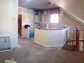 Casa de închiriat 4 camere, în Cluj-Napoca, zona Grigorescu
