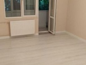 Garsonieră de vânzare, în Bucuresti, zona Berceni