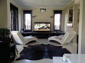 Casa de închiriat 4 camere, în Corbeanca