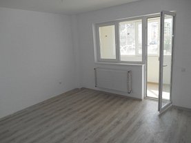 Apartament de vânzare 2 camere, în Bucuresti, zona Berceni