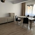 Apartament de vanzare 4 camere, în Bucuresti, zona Parcul Carol