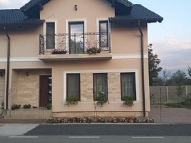 Casa de vânzare 4 camere, în Mosnita Noua