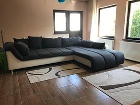 Casa de închiriat 3 camere, în Sag