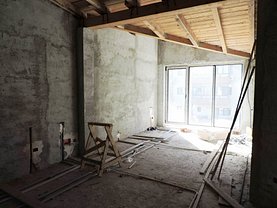 Casa de vânzare 5 camere, în Voluntari, zona Central