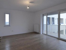 Apartament de vânzare 2 camere, în Braşov, zona Tractorul
