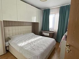 Apartament de vânzare 2 camere, în Braşov, zona Tractorul