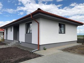 Casa de vânzare 4 camere, în Braşov, zona Stupini