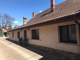 Casa de închiriat 2 camere, în Săcele, zona Central