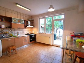 Casa de vânzare 5 camere, în Bucuresti, zona Straulesti