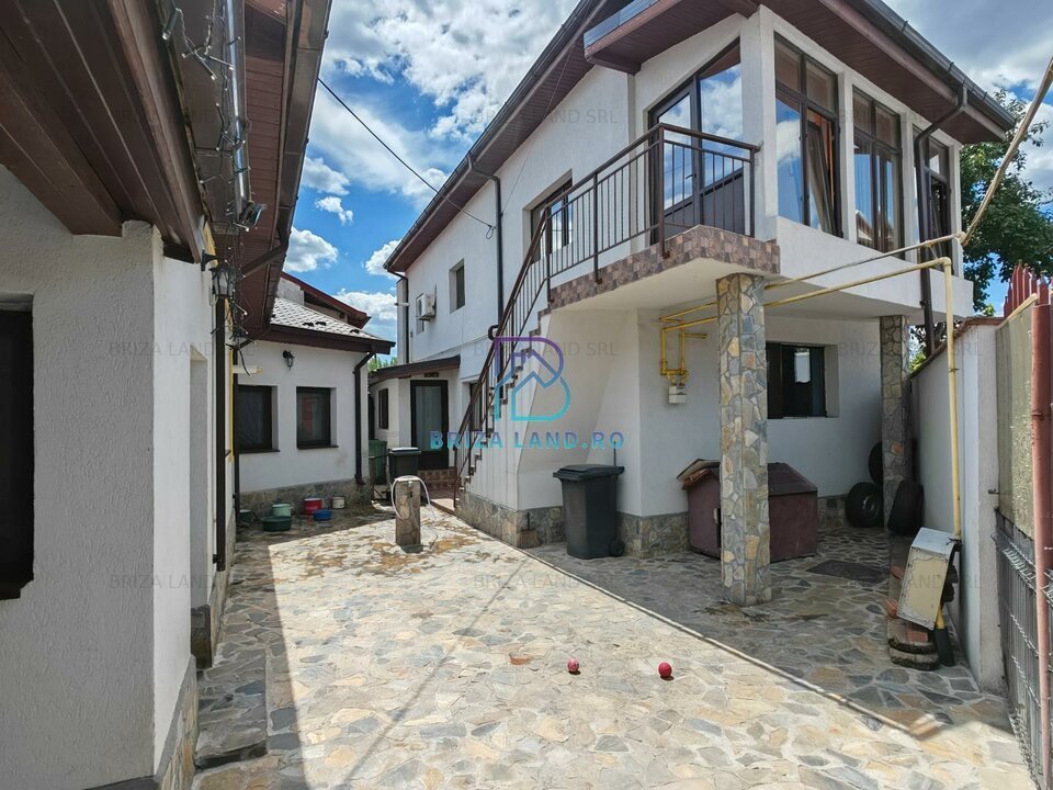 Soseaua Chitilei, zona Razelor, casa 2 corpuri, 6 camere, 4 bai, teren 212mp