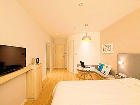 Vânzare hotel/pensiune în Campina, Central