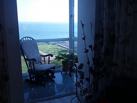 Apartament de închiriat 3 camere, în Constanta, zona Faleza Nord