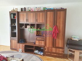 Apartament de vânzare 3 camere, în Iasi, zona Nicolina