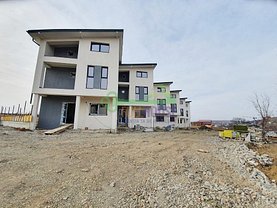 Casa de vânzare 4 camere, în Iasi, zona Bucium