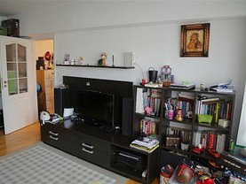 Apartament de vânzare 2 camere, în Bucureşti, zona P-ţa Victoriei