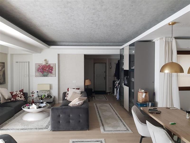 Vanzare apartament 4 camere Lux Aviatorilor-Bloc Nou