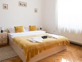 Casa de închiriat 5 camere, în Bucuresti, zona Cismigiu