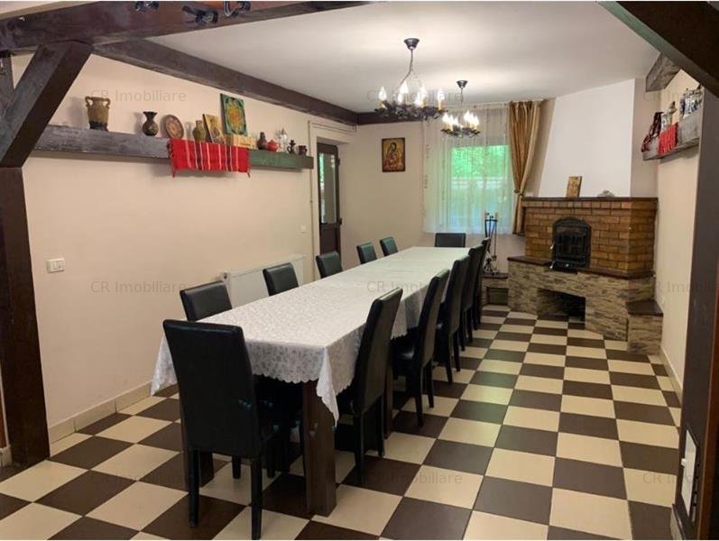 Doua pensiuni la cheie Rucar