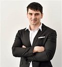 Cristian Drug Agent imobiliar din agenţia CR Imobiliare