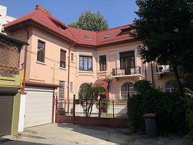 Casa de vânzare 10 camere, în Bucureşti, zona Moşilor