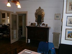 Apartament de vânzare 3 camere, în Bucuresti, zona Central