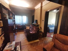 Casa de vânzare 3 camere, în Ploieşti, zona Buna Vestire