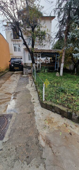 Inchiriere imobil pretabil diverse activitati, Piata Anton , Ploiesti