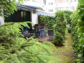 Apartament de vânzare 3 camere, în Bucuresti, zona Clucerului
