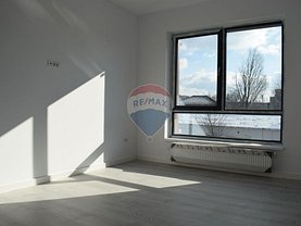 Apartament de vânzare 2 camere, în Bucuresti, zona Damaroaia