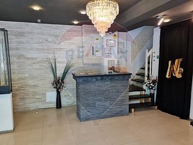 Vânzare spaţiu comercial