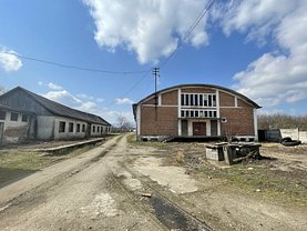 Închiriere spaţiu industrial