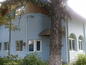 Casa de vânzare 6 camere, în Curcani