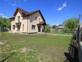 Casa de vânzare 5 camere, în Tunari