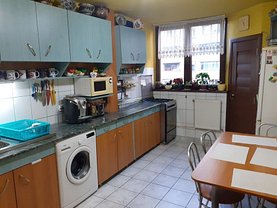Apartament de vânzare 2 camere, în Cluj-Napoca, zona Mărăşti