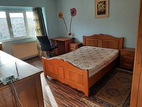 Apartament de închiriat 3 camere, în Cluj-Napoca, zona Mărăşti