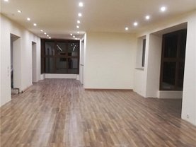 Casa de închiriat 5 camere, în Cluj-Napoca, zona Andrei Mureşanu