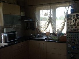 Casa de închiriat 4 camere, în Bucuresti, zona Prelungirea Ghencea