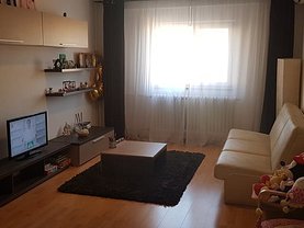 Apartament de vânzare 3 camere, în Bucureşti, zona 13 Septembrie