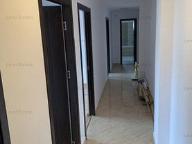 Apartament de vânzare 3 camere, în Bucuresti, zona 1 Mai